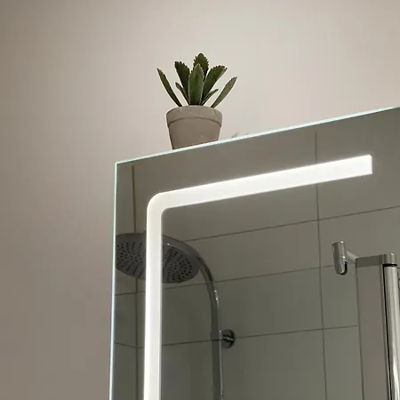 Lumen Nahe Koeln & Phantasialand Apartamento