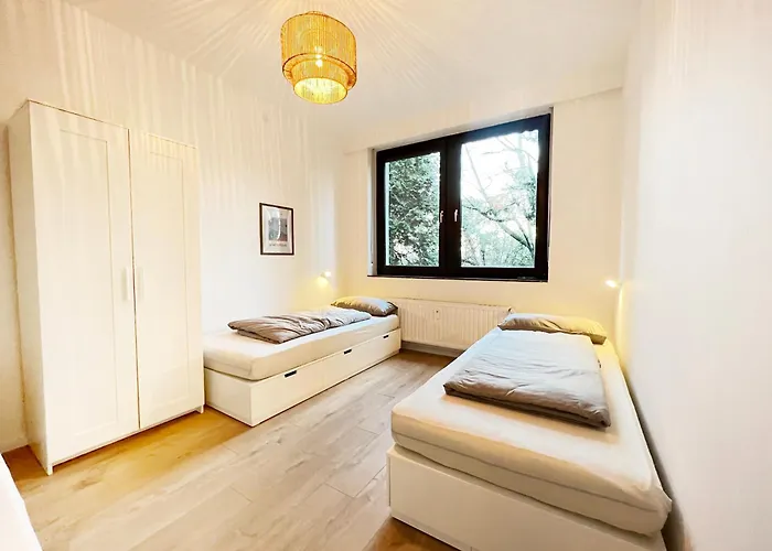 Lumen Nahe Koeln & Phantasialand